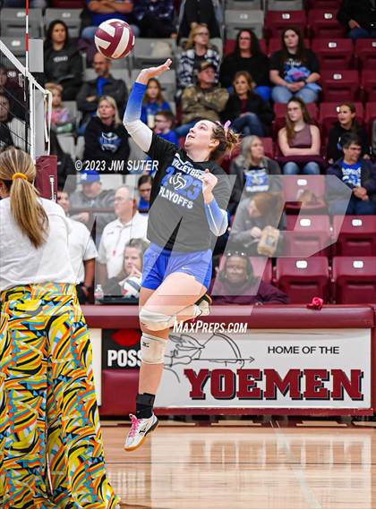 Thumbnail 1 in Mumford vs Thorndale (UIL 2A Region IV Bi-District Playoff) photogallery.