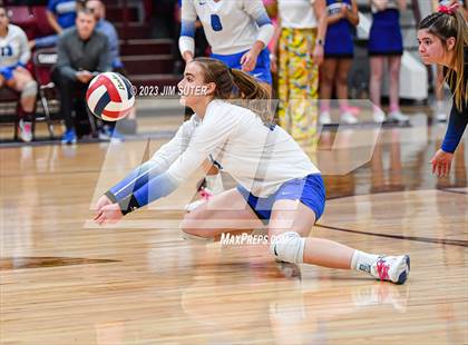 Thumbnail 2 in Mumford vs Thorndale (UIL 2A Region IV Bi-District Playoff) photogallery.