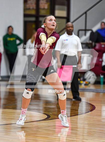 Thumbnail 1 in Mumford vs Thorndale (UIL 2A Region IV Bi-District Playoff) photogallery.
