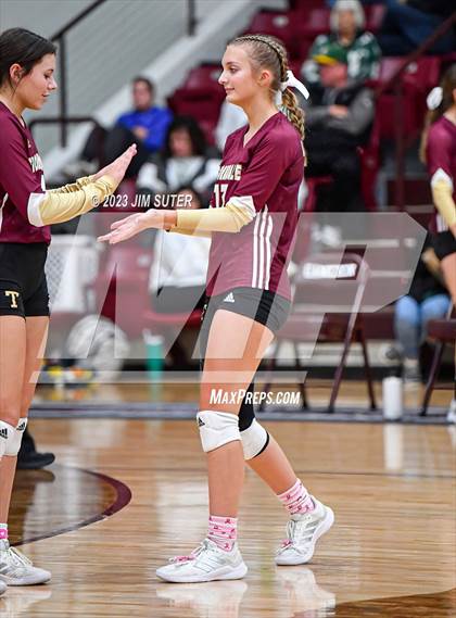 Thumbnail 2 in Mumford vs Thorndale (UIL 2A Region IV Bi-District Playoff) photogallery.