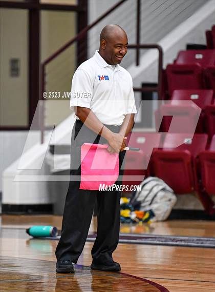 Thumbnail 3 in Mumford vs Thorndale (UIL 2A Region IV Bi-District Playoff) photogallery.