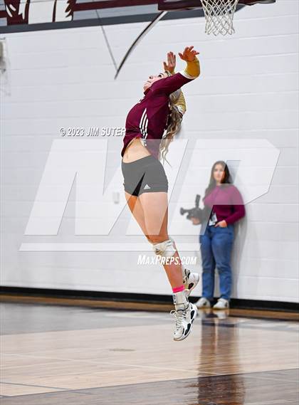 Thumbnail 1 in Mumford vs Thorndale (UIL 2A Region IV Bi-District Playoff) photogallery.