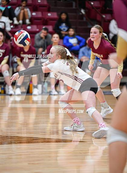 Thumbnail 3 in Mumford vs Thorndale (UIL 2A Region IV Bi-District Playoff) photogallery.