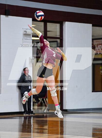 Thumbnail 3 in Mumford vs Thorndale (UIL 2A Region IV Bi-District Playoff) photogallery.