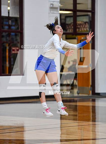 Thumbnail 2 in Mumford vs Thorndale (UIL 2A Region IV Bi-District Playoff) photogallery.