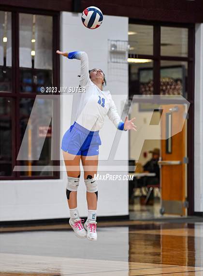 Thumbnail 1 in Mumford vs Thorndale (UIL 2A Region IV Bi-District Playoff) photogallery.
