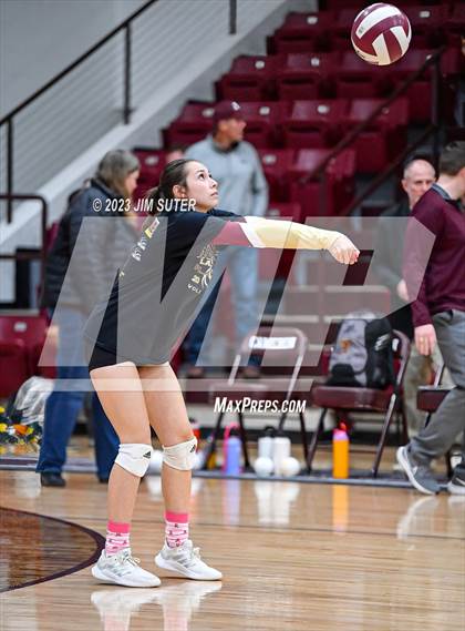 Thumbnail 1 in Mumford vs Thorndale (UIL 2A Region IV Bi-District Playoff) photogallery.