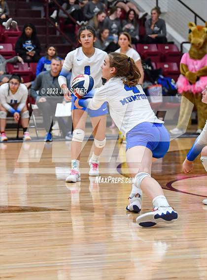 Thumbnail 2 in Mumford vs Thorndale (UIL 2A Region IV Bi-District Playoff) photogallery.