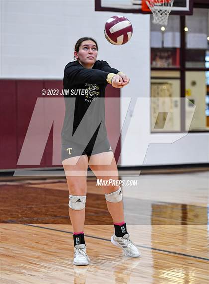 Thumbnail 1 in Mumford vs Thorndale (UIL 2A Region IV Bi-District Playoff) photogallery.