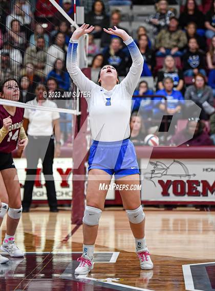 Thumbnail 1 in Mumford vs Thorndale (UIL 2A Region IV Bi-District Playoff) photogallery.