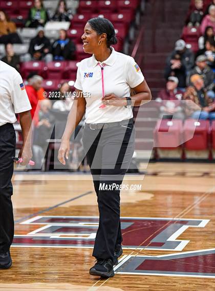 Thumbnail 2 in Mumford vs Thorndale (UIL 2A Region IV Bi-District Playoff) photogallery.