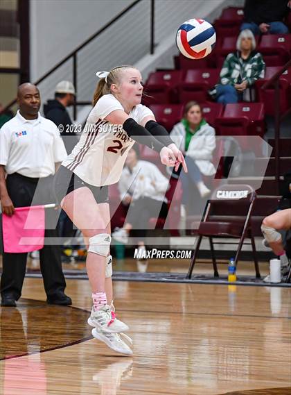 Thumbnail 3 in Mumford vs Thorndale (UIL 2A Region IV Bi-District Playoff) photogallery.