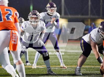 Thumbnail 1 in Graham-Kapowsin vs. Lake Stevens (WIAA 4A Final) photogallery.