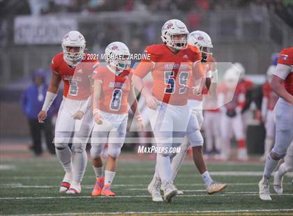 Thumbnail 1 in Graham-Kapowsin vs. Lake Stevens (WIAA 4A Final) photogallery.