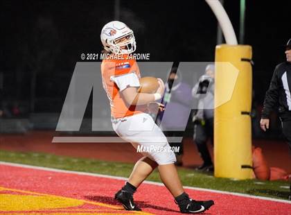 Thumbnail 2 in Graham-Kapowsin vs. Lake Stevens (WIAA 4A Final) photogallery.