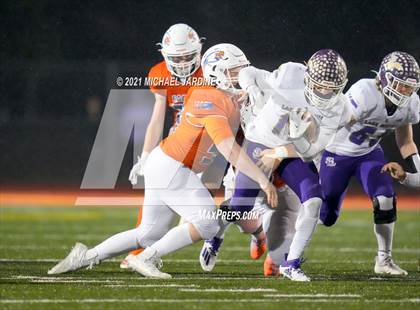 Thumbnail 1 in Graham-Kapowsin vs. Lake Stevens (WIAA 4A Final) photogallery.