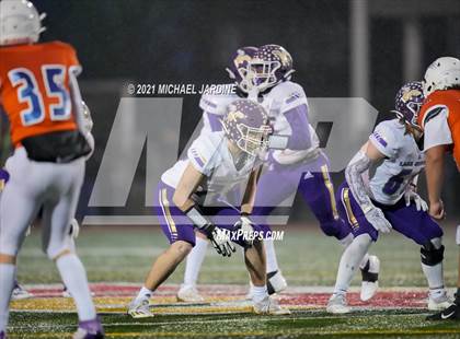 Thumbnail 1 in Graham-Kapowsin vs. Lake Stevens (WIAA 4A Final) photogallery.