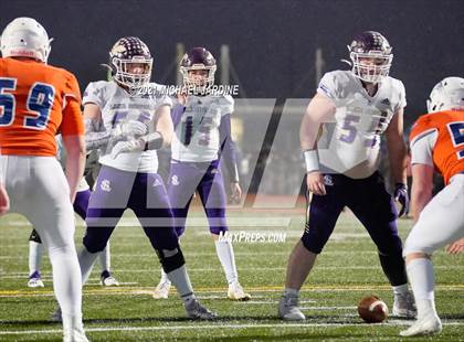 Thumbnail 3 in Graham-Kapowsin vs. Lake Stevens (WIAA 4A Final) photogallery.