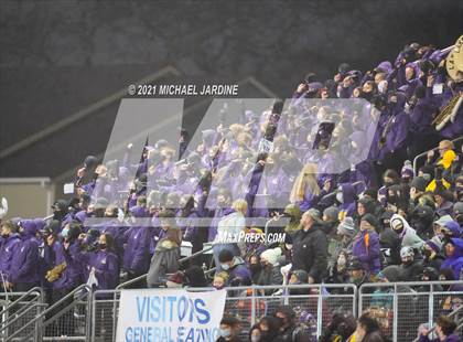 Thumbnail 3 in Graham-Kapowsin vs. Lake Stevens (WIAA 4A Final) photogallery.