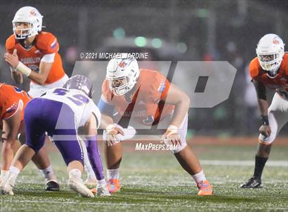 Thumbnail 1 in Graham-Kapowsin vs. Lake Stevens (WIAA 4A Final) photogallery.