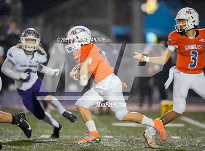 Thumbnail 1 in Graham-Kapowsin vs. Lake Stevens (WIAA 4A Final) photogallery.