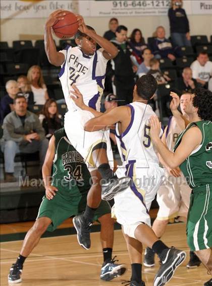 Thumbnail 3 in Bradshaw Christian vs. Branson (Hoops Classic 2009) photogallery.