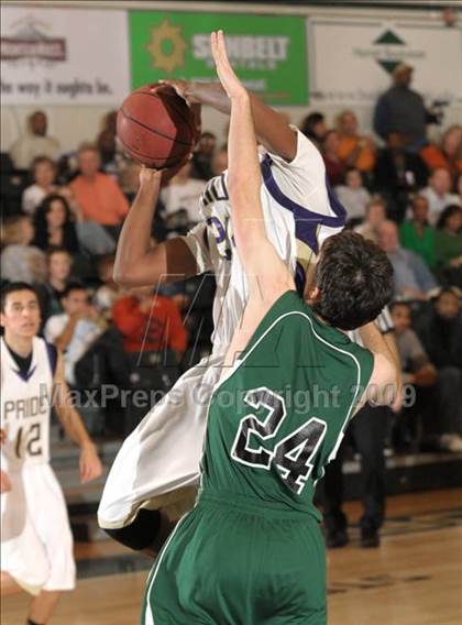 Thumbnail 2 in Bradshaw Christian vs. Branson (Hoops Classic 2009) photogallery.