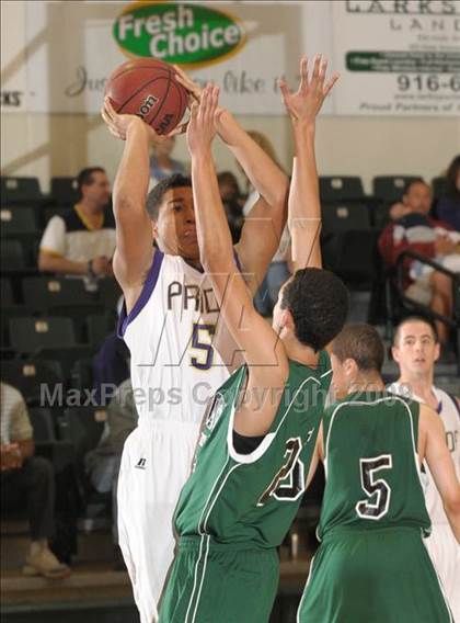Thumbnail 3 in Bradshaw Christian vs. Branson (Hoops Classic 2009) photogallery.