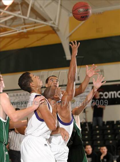 Thumbnail 2 in Bradshaw Christian vs. Branson (Hoops Classic 2009) photogallery.