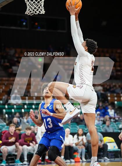 Thumbnail 3 in Eagle Ridge Academy vs Pueblo Central (CHSAA 4A GREAT 8) photogallery.