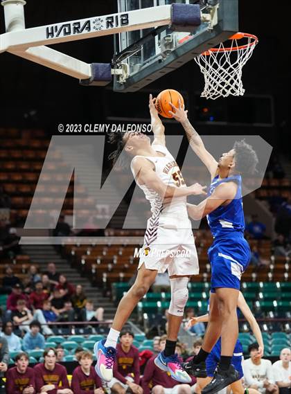 Thumbnail 1 in Eagle Ridge Academy vs Pueblo Central (CHSAA 4A GREAT 8) photogallery.