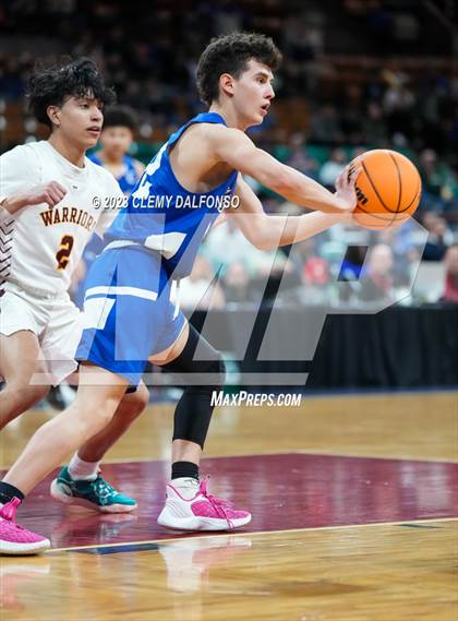 Thumbnail 2 in Eagle Ridge Academy vs Pueblo Central (CHSAA 4A GREAT 8) photogallery.