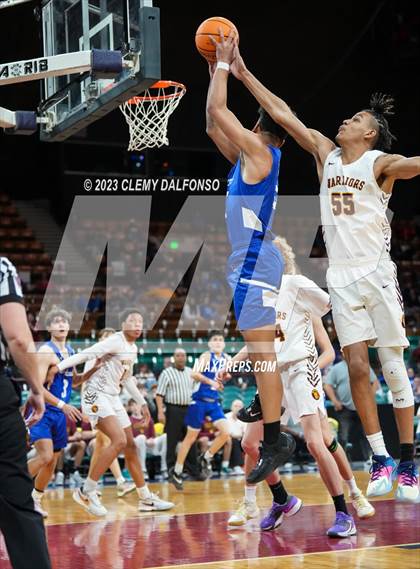 Thumbnail 2 in Eagle Ridge Academy vs Pueblo Central (CHSAA 4A GREAT 8) photogallery.