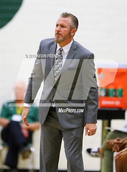 Thumbnail 1 in La Joya Community vs. New Trier (Holiday Invitational Tournament) photogallery.