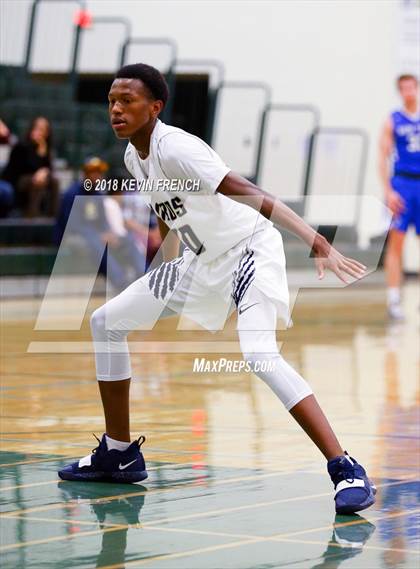 Thumbnail 1 in La Joya Community vs. New Trier (Holiday Invitational Tournament) photogallery.