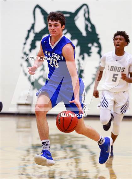 Thumbnail 1 in La Joya Community vs. New Trier (Holiday Invitational Tournament) photogallery.