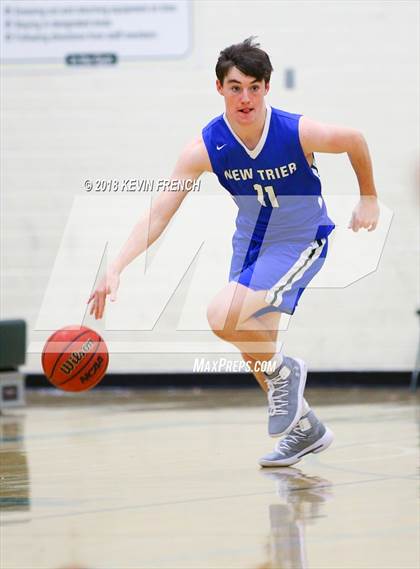 Thumbnail 3 in La Joya Community vs. New Trier (Holiday Invitational Tournament) photogallery.
