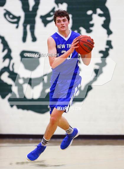 Thumbnail 2 in La Joya Community vs. New Trier (Holiday Invitational Tournament) photogallery.