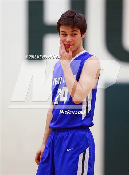 Thumbnail 1 in La Joya Community vs. New Trier (Holiday Invitational Tournament) photogallery.