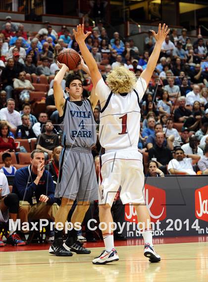 Thumbnail 3 in Villa Park vs. King (CIF SS 1A Final) photogallery.