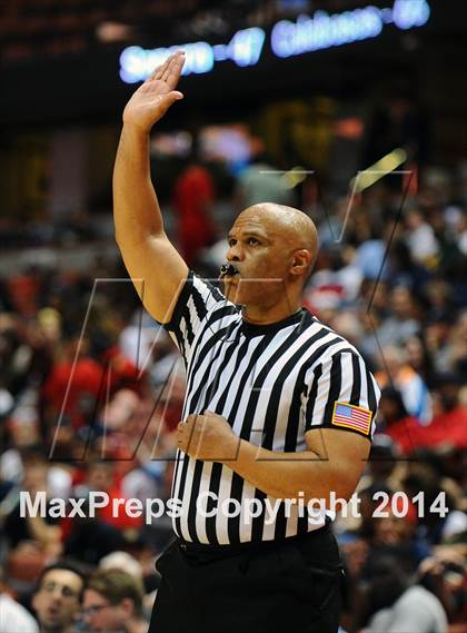 Thumbnail 3 in Villa Park vs. King (CIF SS 1A Final) photogallery.