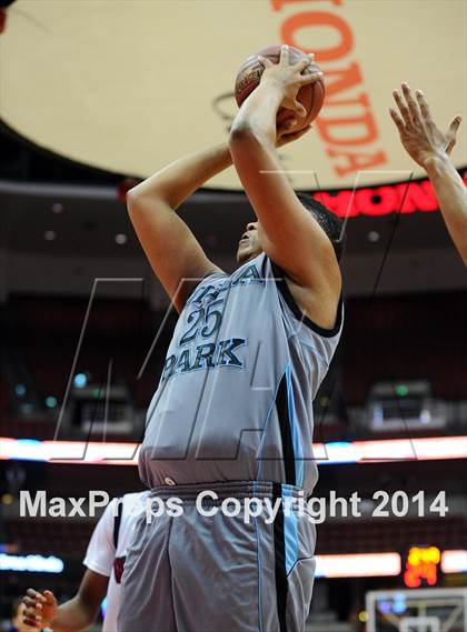 Thumbnail 2 in Villa Park vs. King (CIF SS 1A Final) photogallery.