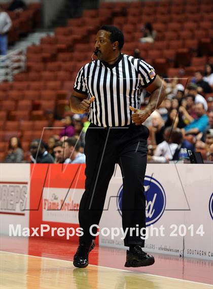Thumbnail 1 in Villa Park vs. King (CIF SS 1A Final) photogallery.