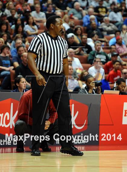 Thumbnail 3 in Villa Park vs. King (CIF SS 1A Final) photogallery.