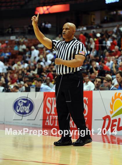 Thumbnail 1 in Villa Park vs. King (CIF SS 1A Final) photogallery.