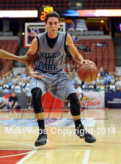 Thumbnail 2 in Villa Park vs. King (CIF SS 1A Final) photogallery.