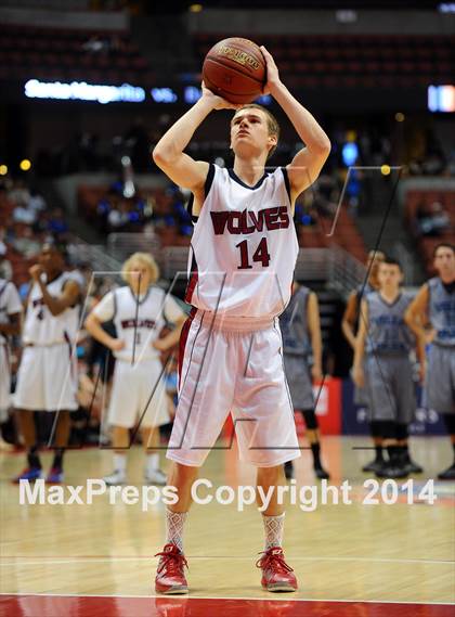 Thumbnail 1 in Villa Park vs. King (CIF SS 1A Final) photogallery.