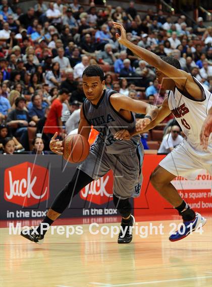 Thumbnail 1 in Villa Park vs. King (CIF SS 1A Final) photogallery.