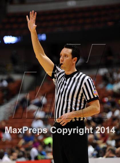 Thumbnail 1 in Villa Park vs. King (CIF SS 1A Final) photogallery.