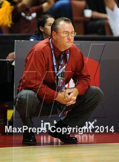 Thumbnail 3 in Villa Park vs. King (CIF SS 1A Final) photogallery.
